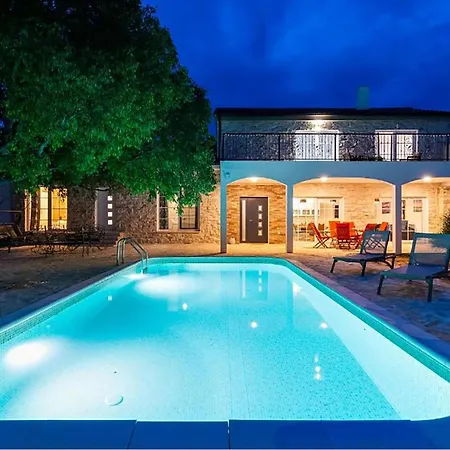 Stunning In Benkovac