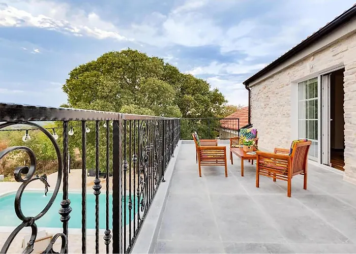 Stunning In Holiday home