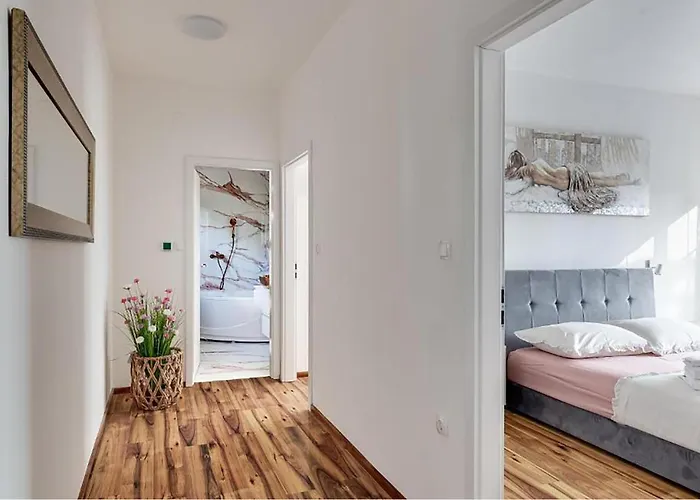 Holiday home Stunning In